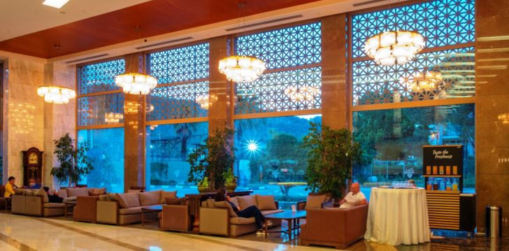 Planuoji kelionę į Turkija? apsistokite 5 viešbutyje QUEENS PARK LE JARDIN RESORT. 
