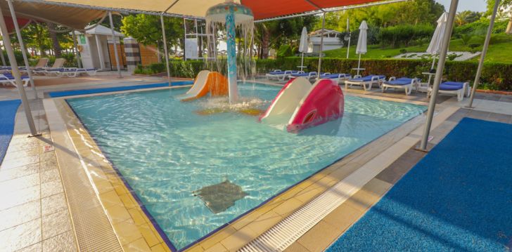Viešbutis QUEENS PARK LE JARDIN RESORT įsikūręs Turkija.