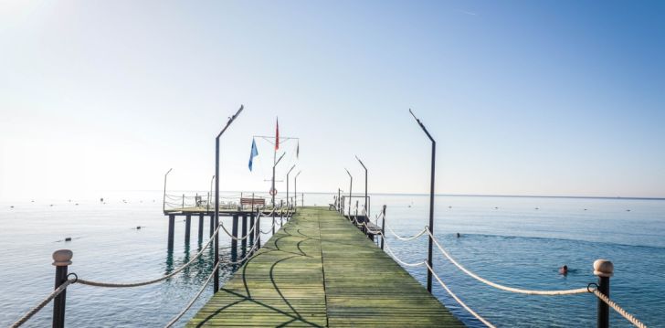 Rinkitės viešbutį QUEENS PARK LE JARDIN RESORT kelionei į Turkija