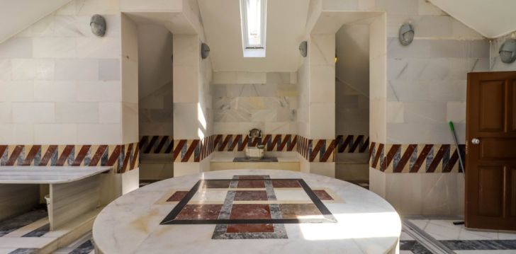 Patogus viešbutis jūsų kelionei – 5* QUEENS PARK LE JARDIN RESORT