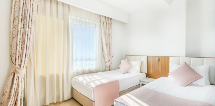 Apgyvendinimas 5* PORT NATURE LUXURY RESORT HOTEL & SPA