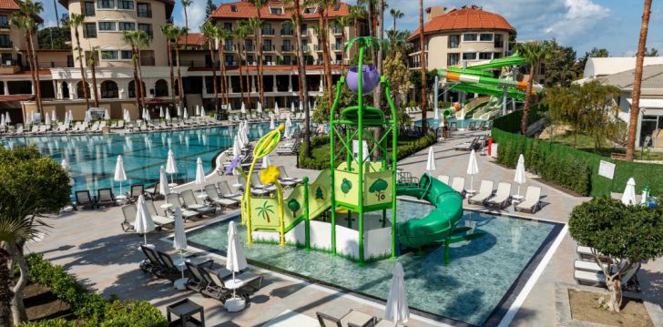 Apsistokite NUMA CLUB SIDE HOTEL viešbutyje už gerą kainą. 