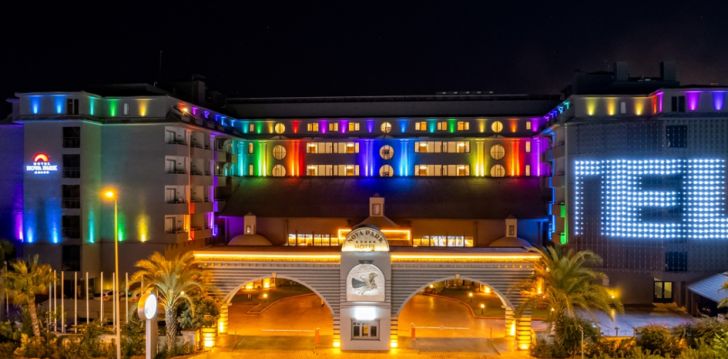 Jaukus viešbutis NOVA PARK HOTEL, jūsų atostogoms