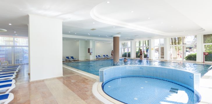 Jaukus viešbutis NOVA PARK HOTEL, jūsų atostogoms