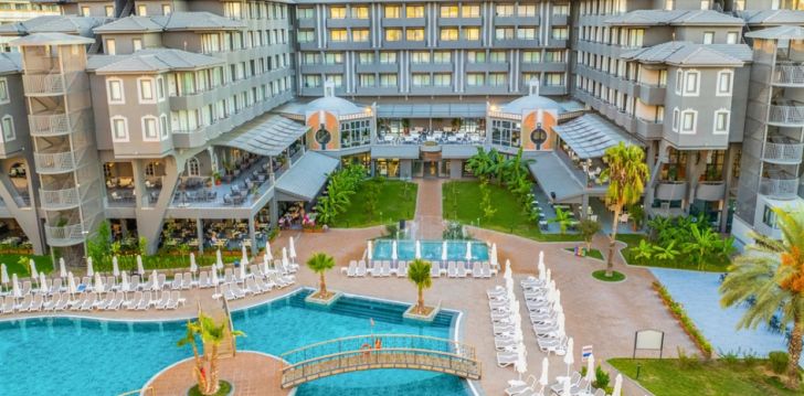 Tavo atostogos prasideda viešbutyje NOVA PARK HOTEL