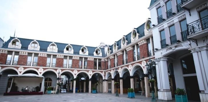 Viešbutis PIAZZA FOUR COLOURS įsikūręs Sakartvelas.