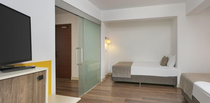 Apgyvendinimas 5* MONACHUS FAMILY RESORT SORGUN (ex. SEVEN SEAS HOTEL BLUE)