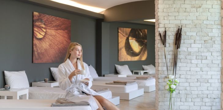Rinkitės viešbutį MONACHUS FAMILY RESORT SORGUN (ex. SEVEN SEAS HOTEL BLUE) kelionei į Turkija