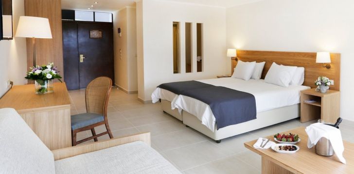 apgyvendinimas 5* CORFU HOLIDAY PALACE