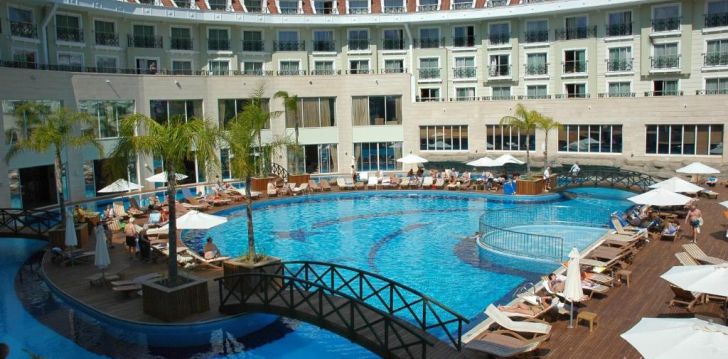 Patogus viešbutis jūsų kelionei – 5* MEDER RESORT HOTEL
