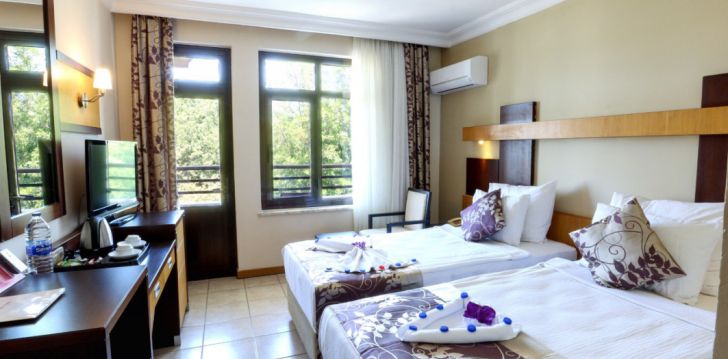 Viešbutis KANDELOR HOTEL įsikūręs Turkija.