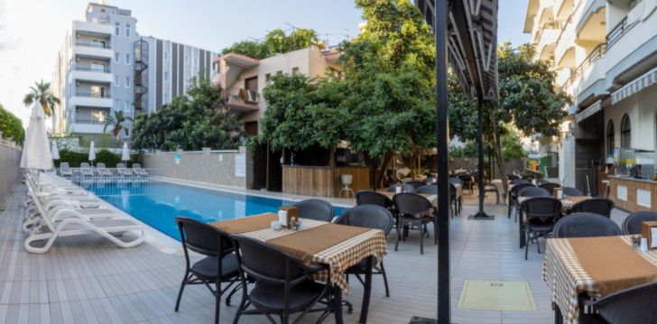 Viešbutis KANDELOR HOTEL įsikūręs Turkija.