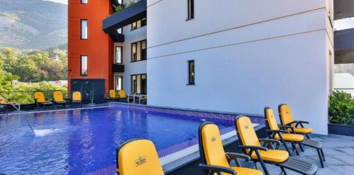 HOTEL DEL MEDIO - klientų vertinamas, kaip geras kainos ir kokybės santykis. 