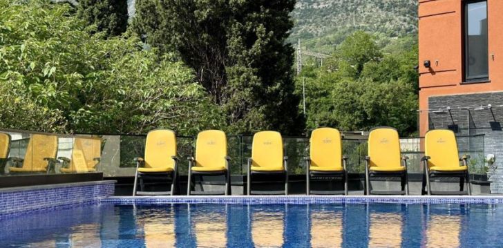 Apsistokite HOTEL DEL MEDIO viešbutyje už gerą kainą.