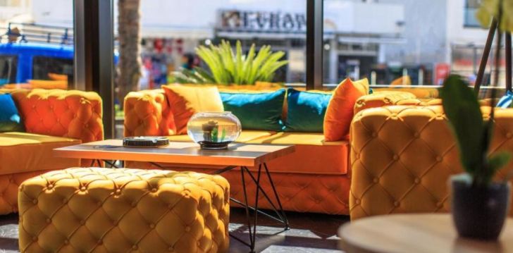 Rinkitės viešbutį HOTEL DEL MEDIO kelionei į Juodkalnija