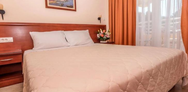 Tavo atostogos prasideda viešbutyje VILLA ANTIVARI
