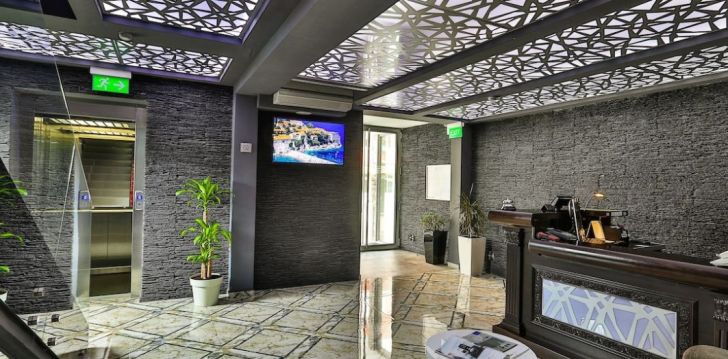 Viešbutis HOTEL PREMIER įsikūręs Juodkalnija.