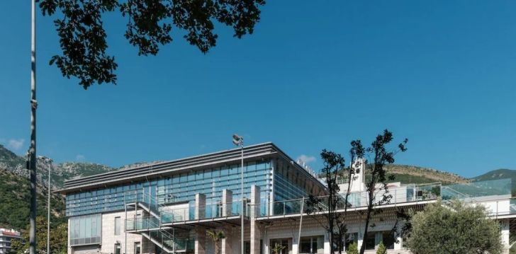 Planuoji kelionę į Juodkalnija? apsistokite 4 viešbutyje EUROSTARS QUEEN OF MONTENEGRO.