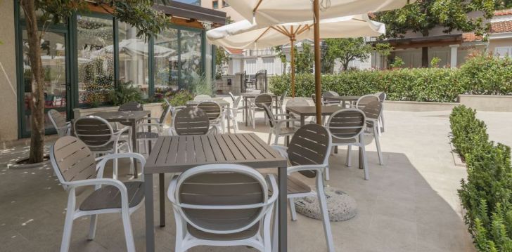 Atostogos Juodkalnija – apsistokite viešbutyje HOTEL MOMENTUM BY AYCON