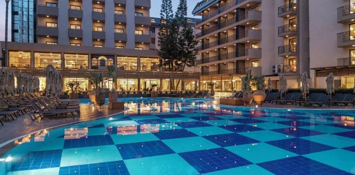 Apsistokite KAIA CORACESIUM HOTEL viešbutyje už gerą kainą.