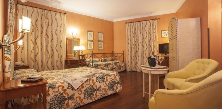 Apsistokite HOTEL VECCHIO BORGO viešbutyje už gerą kainą. 