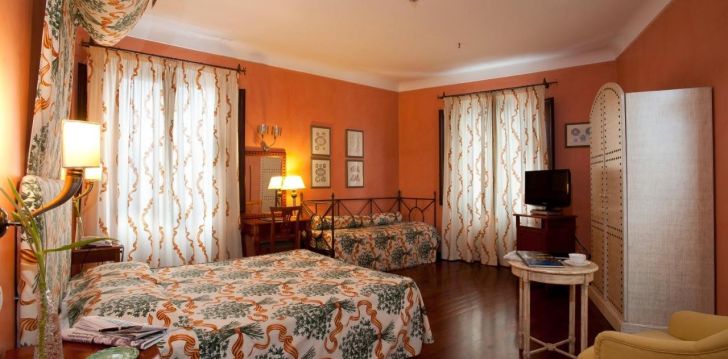 Atostogos Italija – apsistokite viešbutyje HOTEL VECCHIO BORGO