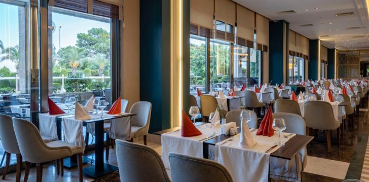 Rinkitės viešbutį SUNLAND RESORT HOTEL kelionei į Turkija
