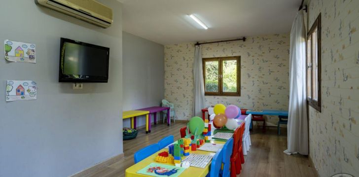 Viešbutis SUNLAND RESORT HOTEL įsikūręs Turkija. 