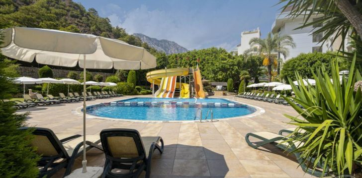 Apgyvendinimas 5* SUNLAND RESORT HOTEL