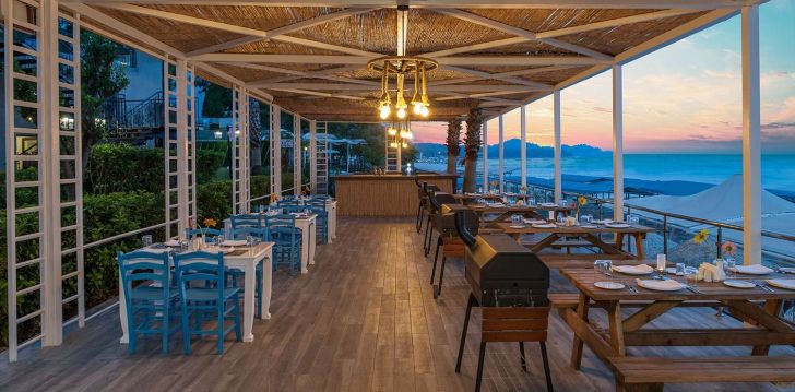 DOUBLETREE BY HILTON ANTALYA – KEMER - klientų vertinamas, kaip geras kainos ir kokybės santykis. 