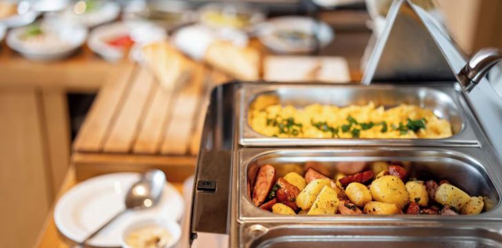 Geras kainos ir kokybės santykis atostogoms - viešbutis HOTEL PLATAN