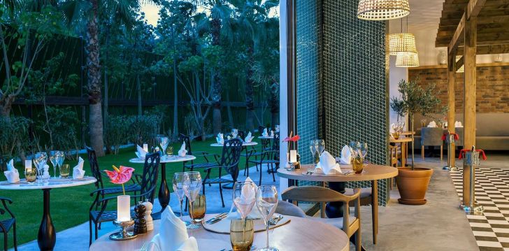 planuoji kelionę į Turkija? apsistokite 5 viešbutyje DOUBLETREE BY HILTON ANTALYA – KEMER. 
