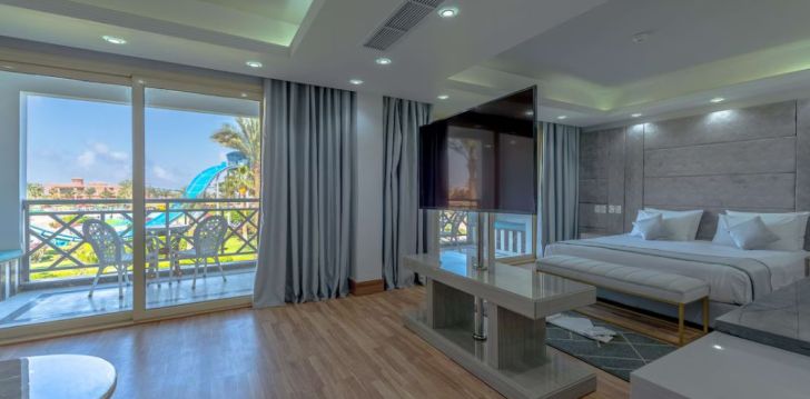 Tavo atostogos prasideda viešbutyje TITANIC BEACH SPA & AQUA PARK