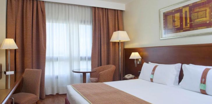 Viešbutis HOLIDAY INN CAGLIARI įsikūręs Italija. 