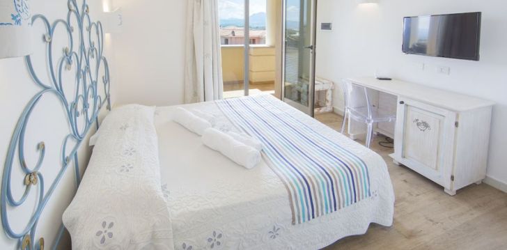 Rinkitės viešbutį OLBIA CITY HOTEL kelionei į Italija