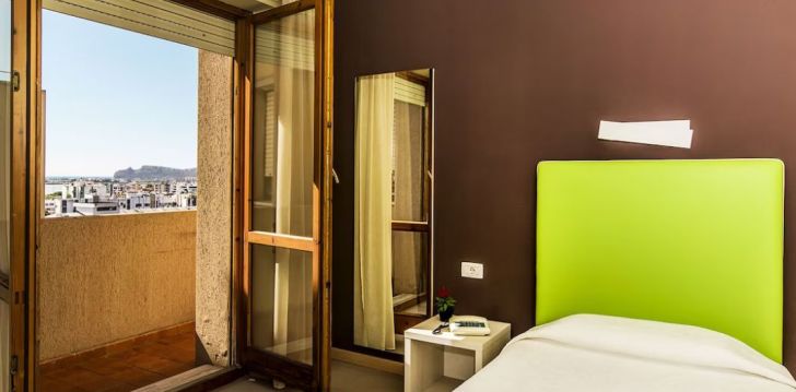 Nepraleisk progos pailsėti už gerą kainą - viešbutyje HOTEL RESIDENCE ULIVI E PALME