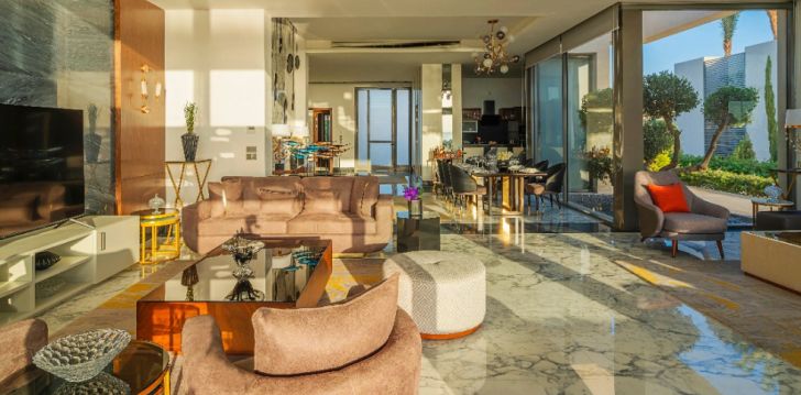 Apsistokite RIXOS PREMIUM MAGAWISH viešbutyje už gerą kainą.