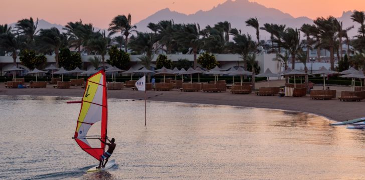Planuoji kelionę į Egiptas? apsistokite 5 viešbutyje DESERT ROSE RESORT HURGHADA.