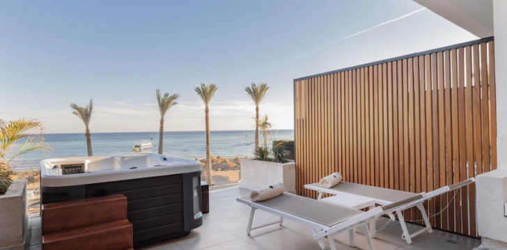 Jaukus viešbutis POSH CLUB SUNRISE REMAL BEACH, jūsų atostogoms
