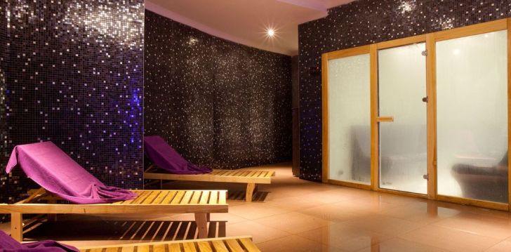 Rinkitės viešbutį Q PREMIUM RESORT kelionei į Turkija
