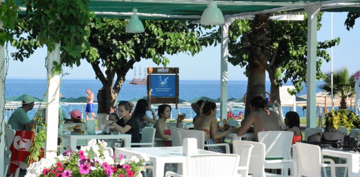 Tavęs laukia poilsis Turkija įsikūrusiame HOTEL CAMYUVA BEACH
