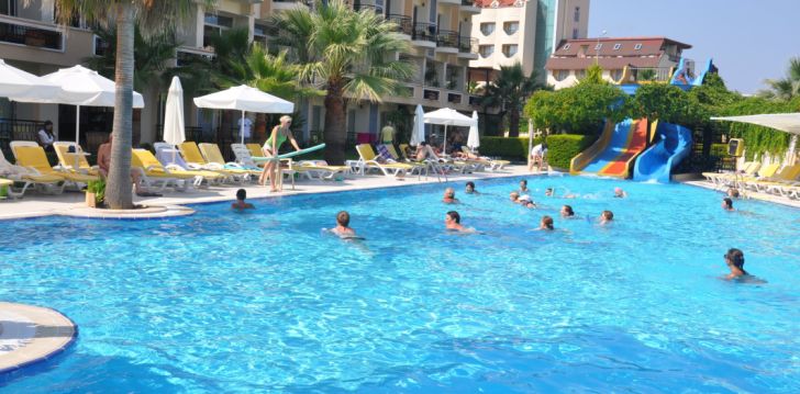 Apsistokite HOTEL CAMYUVA BEACH viešbutyje už gerą kainą. 