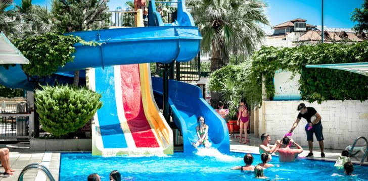 Atostogos Turkija – apsistokite viešbutyje HOTEL CAMYUVA BEACH