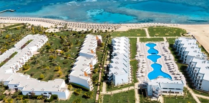 Apsistokite FANTAZIA AQUA PARK BEACH RESORT viešbutyje už gerą kainą.