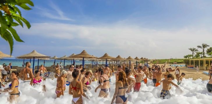 Viešbutis FANTAZIA AQUA PARK BEACH RESORT įsikūręs Egiptas. 