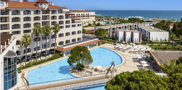Viešbutis SIRENE BELEK HOTEL įsikūręs Turkija. 