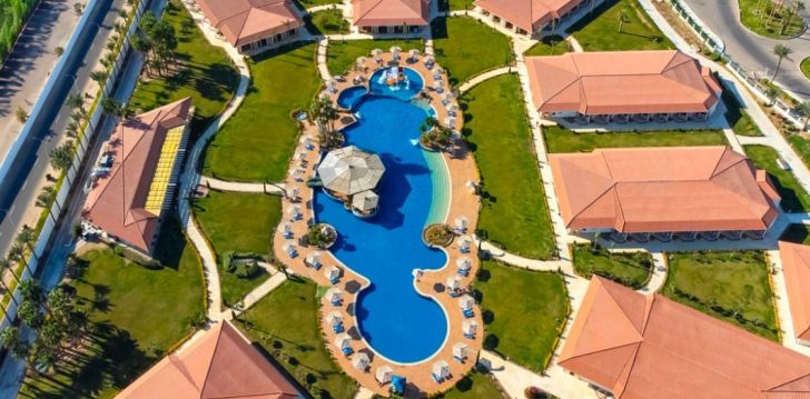 Apsistokite PICKALBATROS GOLF BEACH RESORT viešbutyje už gerą kainą. 