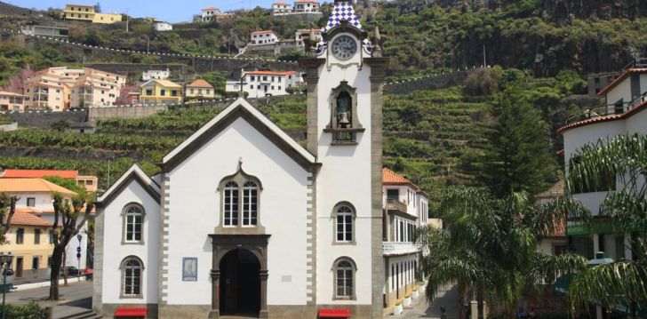Planuoji kelionę į Portugalija? apsistokite 4 viešbutyje PAŽINTINĖ KELIONĖ Į MADEIRĄ.