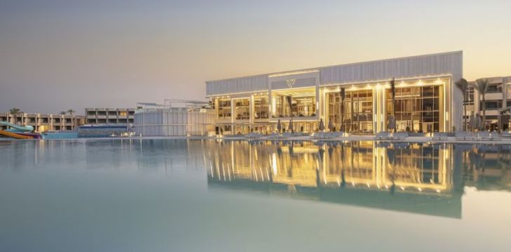 Apsistokite V HOTEL (ex. Pyramisa Sharm el Sheikh) viešbutyje už gerą kainą. 