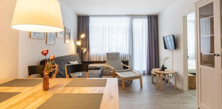 Viešbutis KAPRUN APARTMENTS įsikūręs Austrija. 